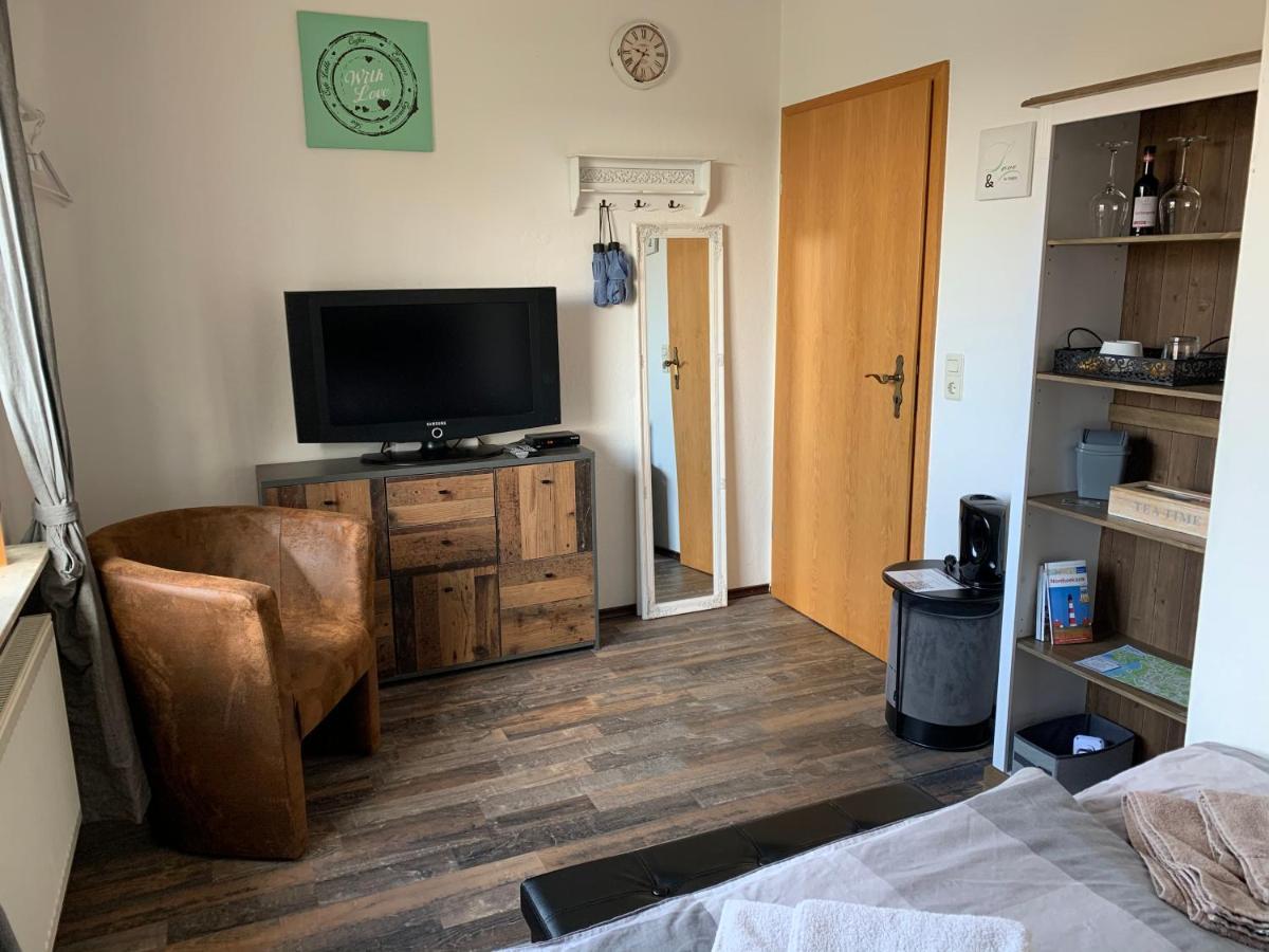 Privates Ferienzimmer An Der Nordsee Husum  Eksteriør billede